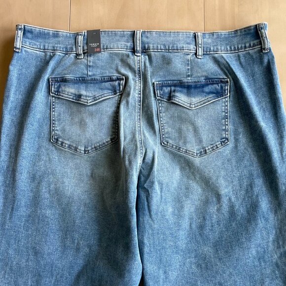 NEW Torrid Jogger Superstretch Midrise Jean Magnetic - Size 24 - Picture 7 of 11